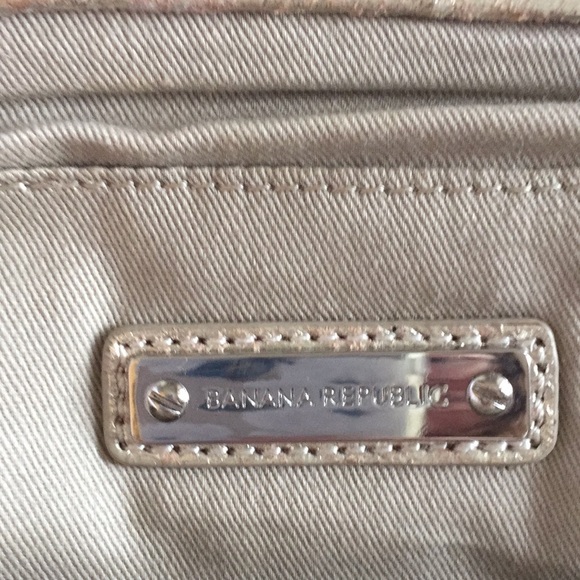 Banana Republic soft leather gilded clutch - Picture 3 of 4